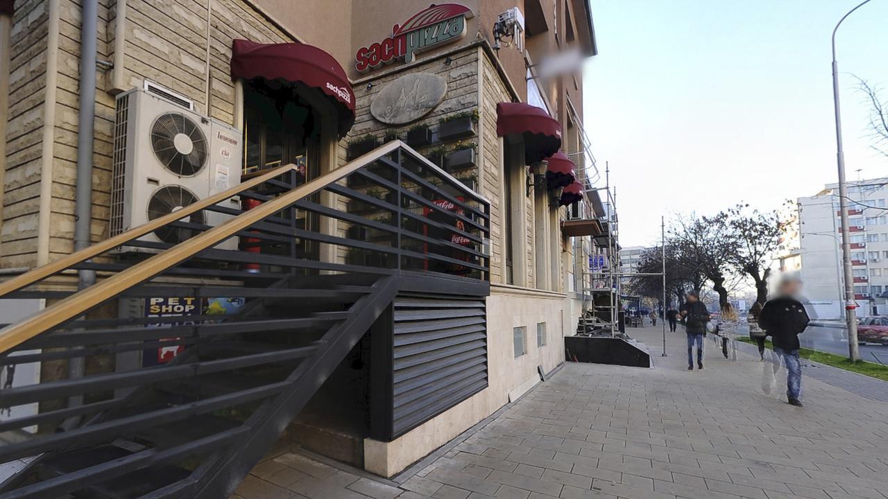 Boulevard Prishtina Enes Pristina Exterior foto